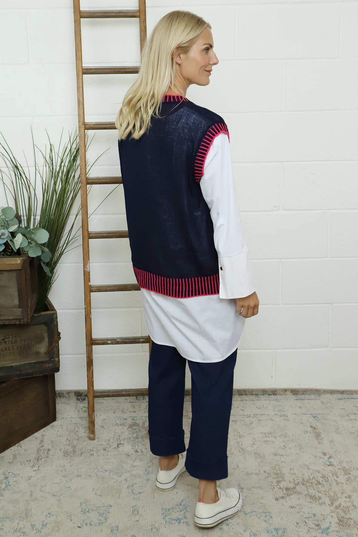 Jovita Fine Knit Tank Top Navy