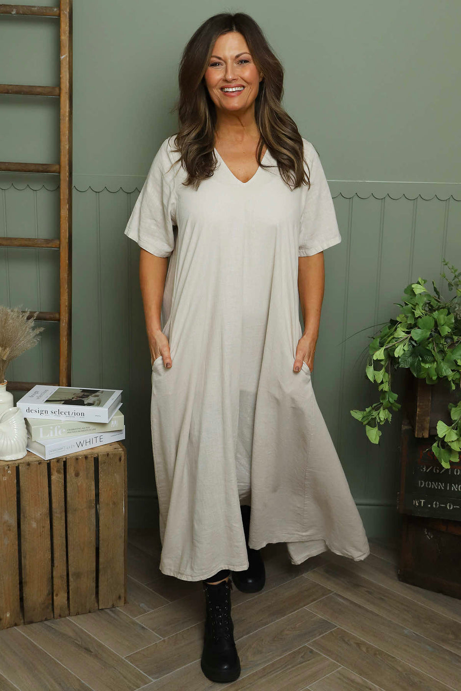 Ellerie V-Neck Linen Dress Stone
