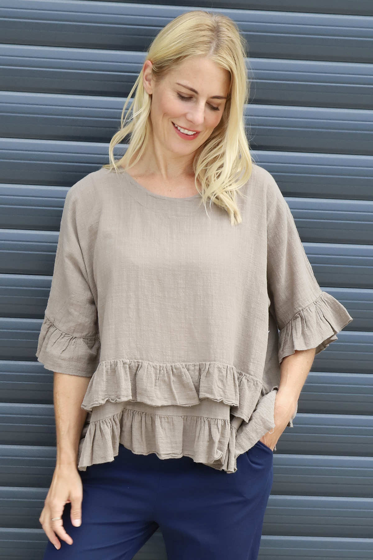 Allena Frill Top Mocha