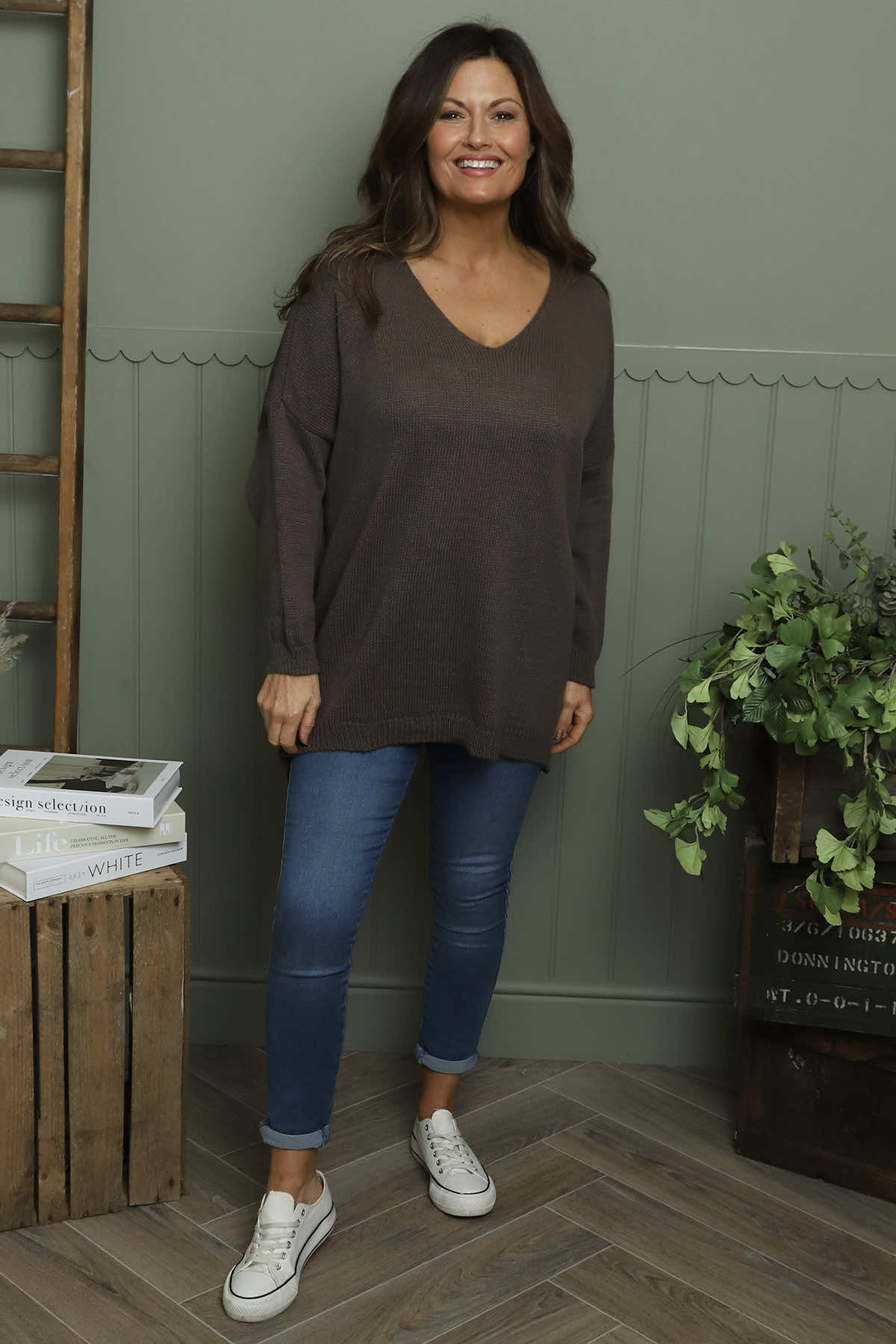 Josephine V-Neck Knitted Jumper Dark Mocha