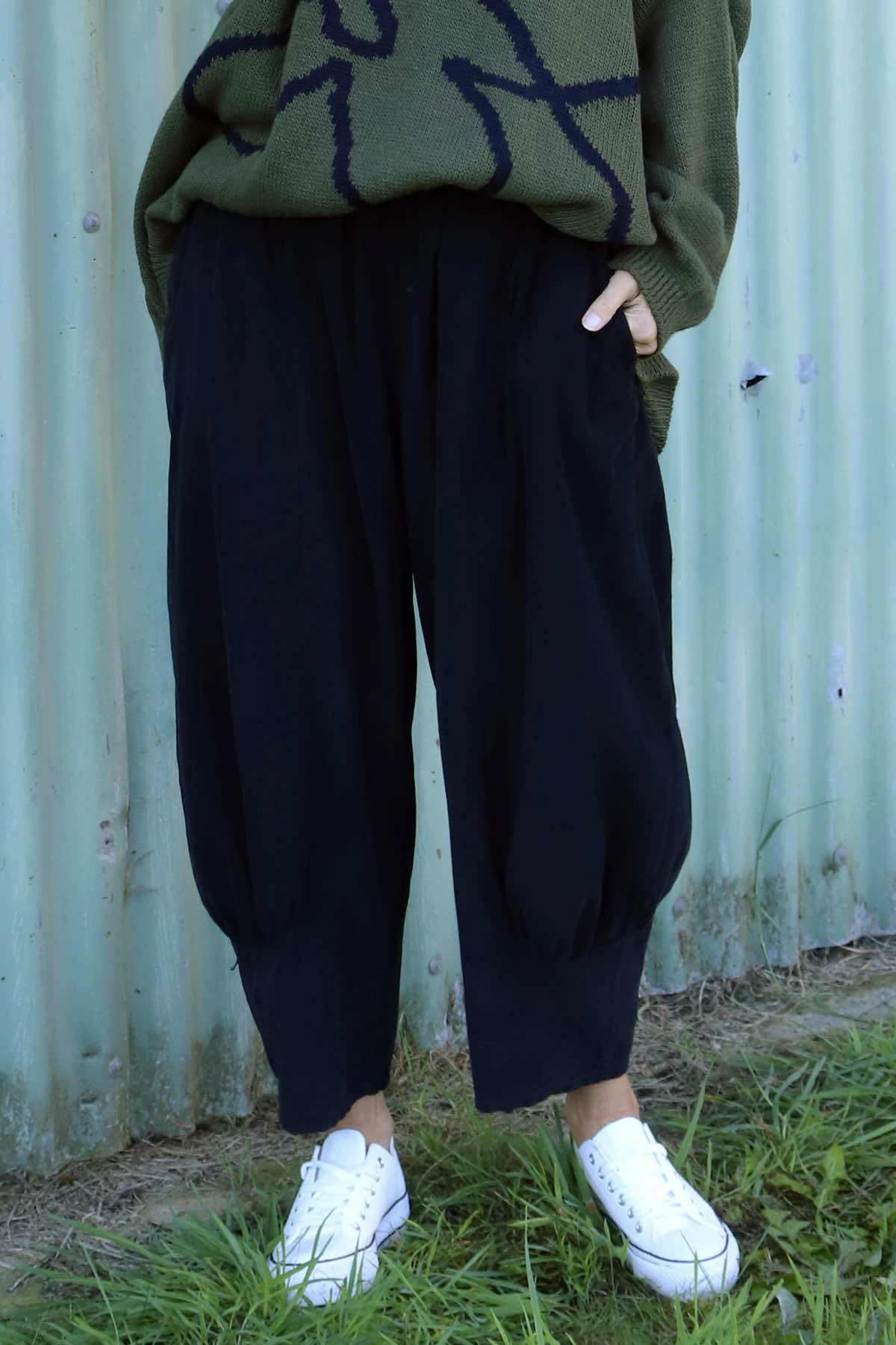 Olwen Needlecord Trousers Black