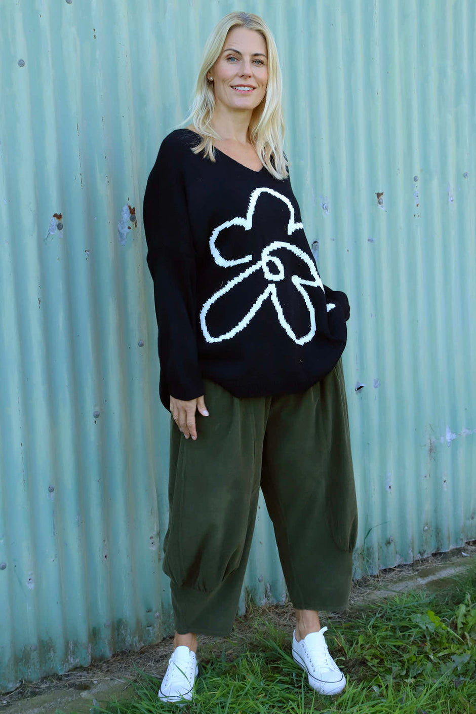 Olwen Needlecord Trousers Khaki