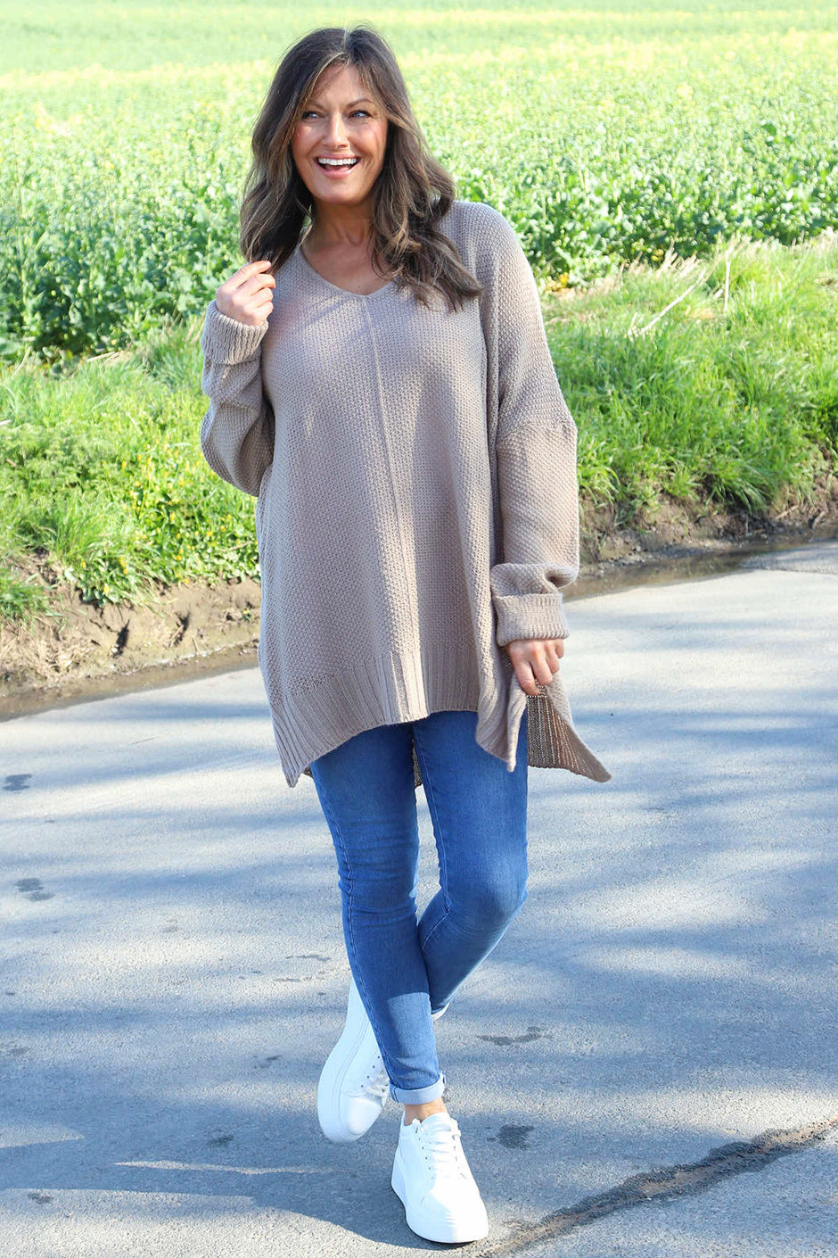 Bo Slouch V-Neck Jumper Mocha
