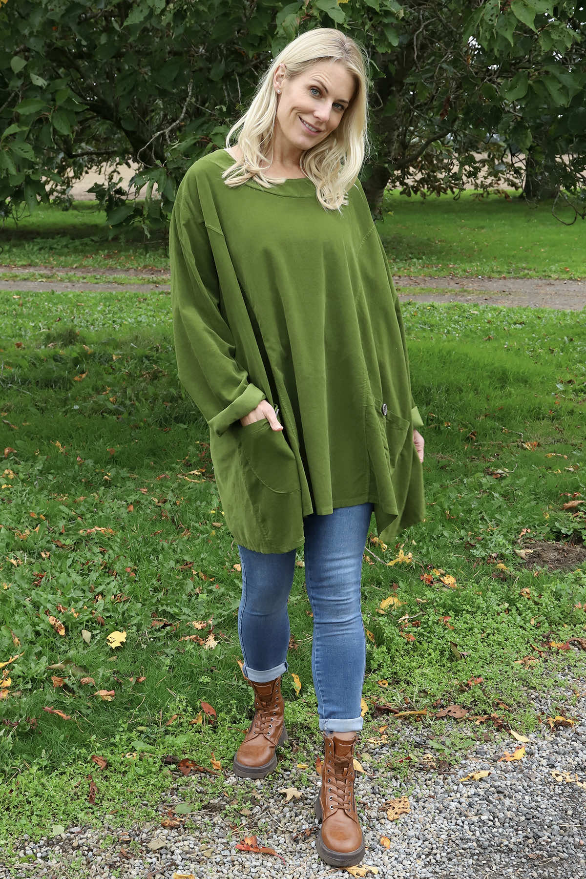 Shauna Button Pocket Needlecord Top Olive