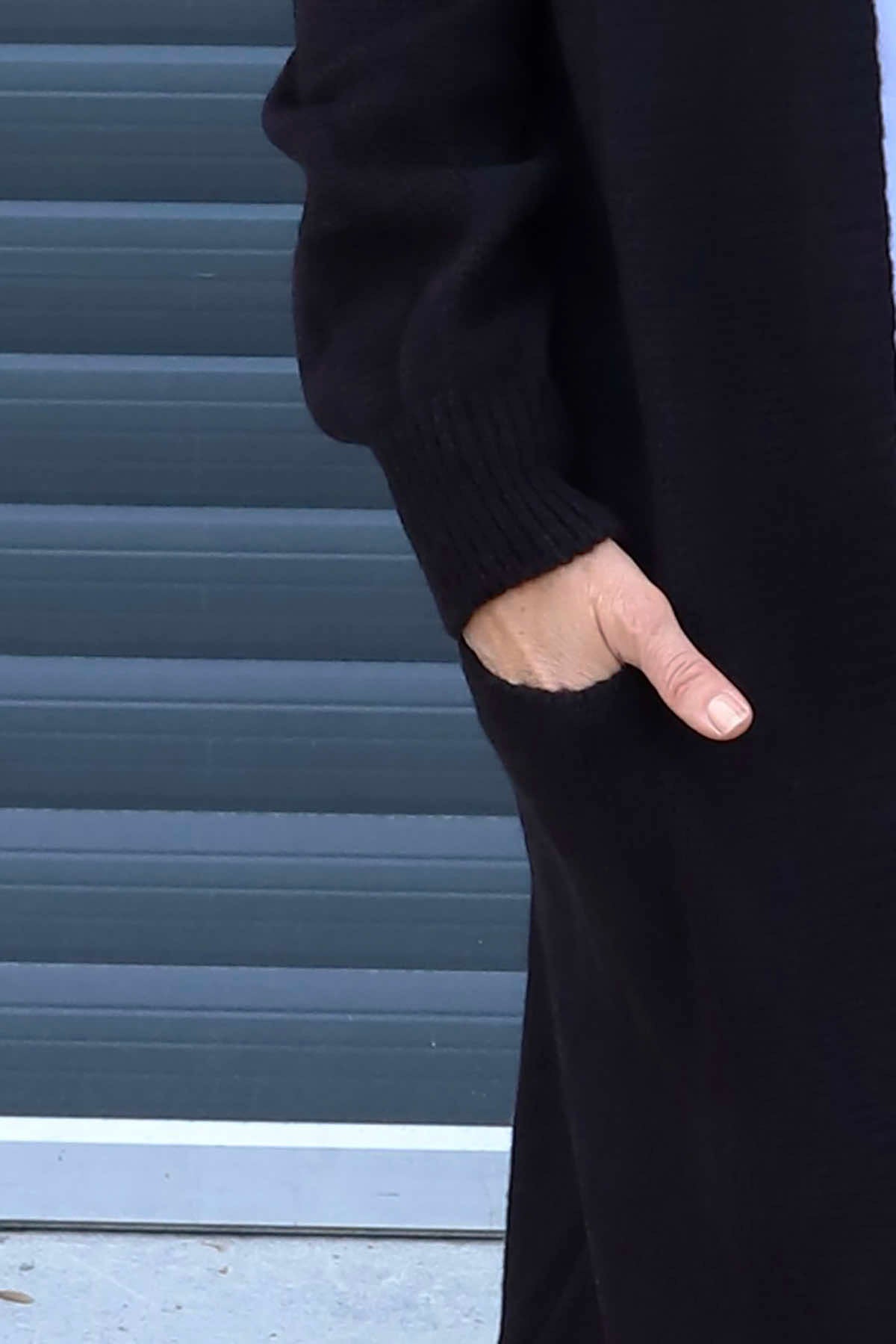 Nousha Hooded Knitted Cardigan Black