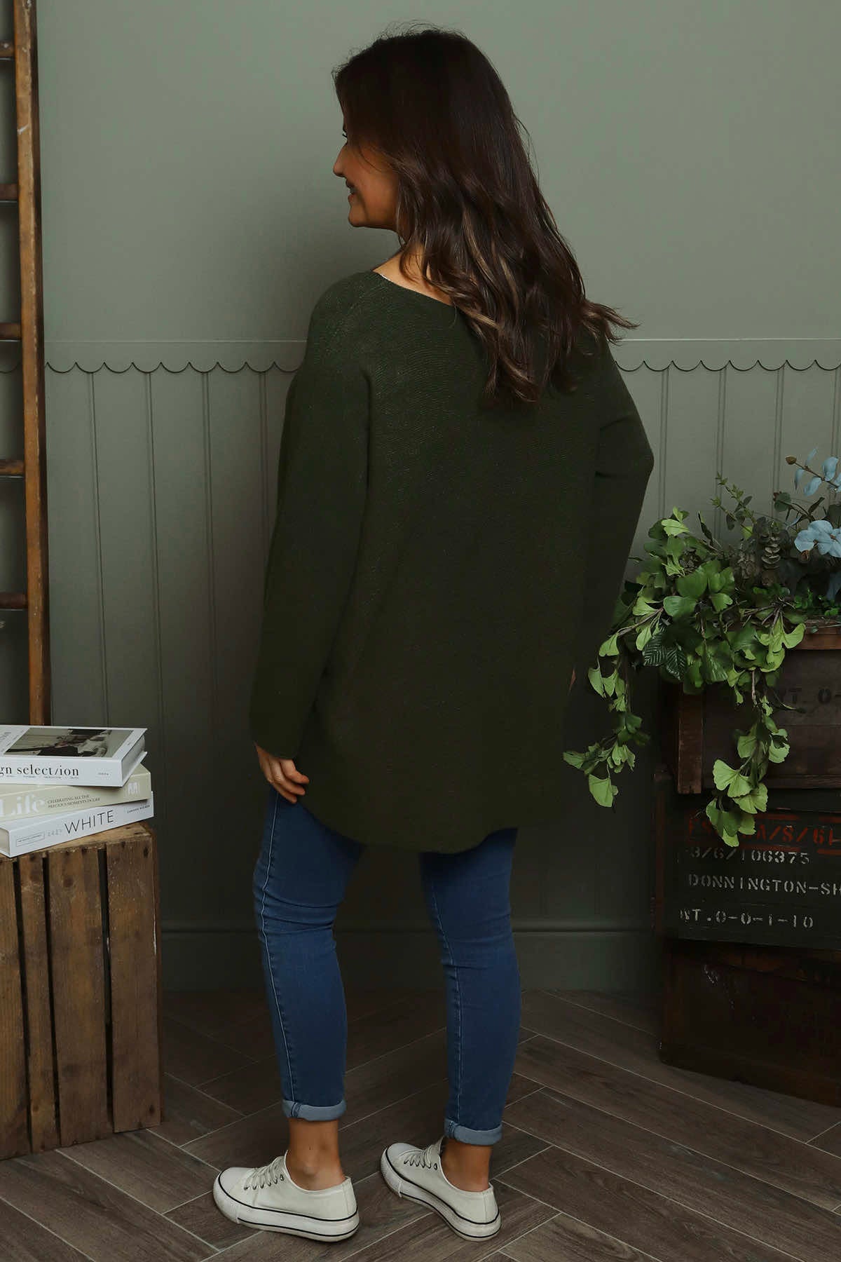 Lynna V-Neck Jumper Khaki