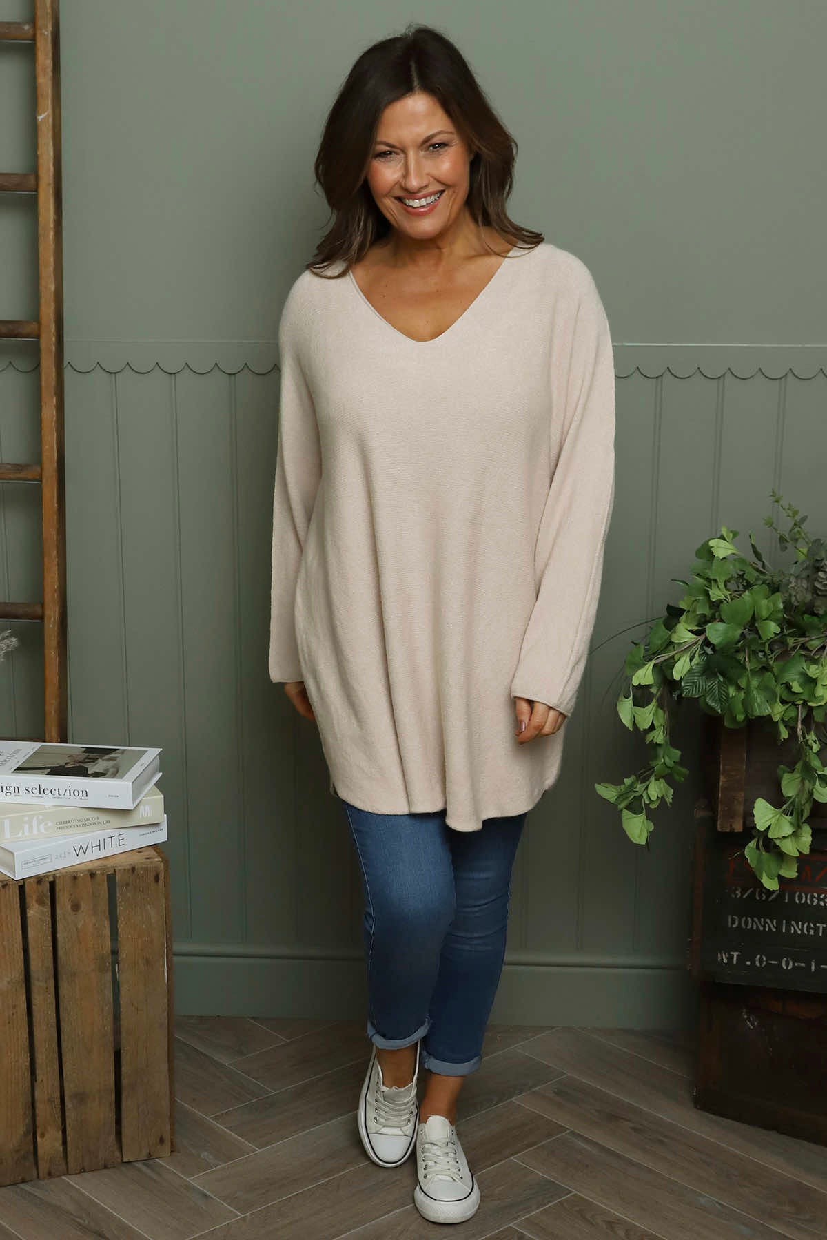 Lynna V-Neck Jumper Stone