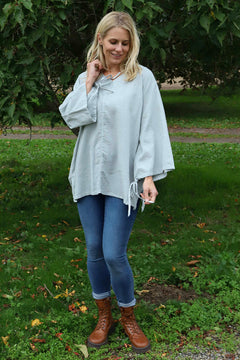 Nulvi V-Neck Linen Top Mid Grey