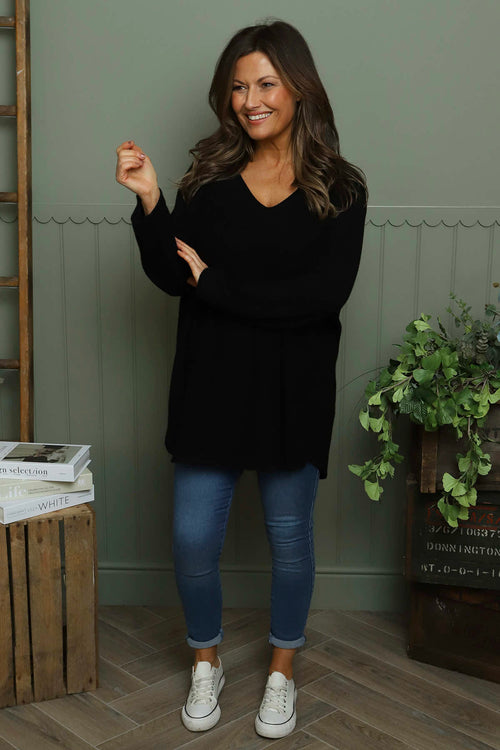 Lynna V-Neck Jumper Black - Image 2