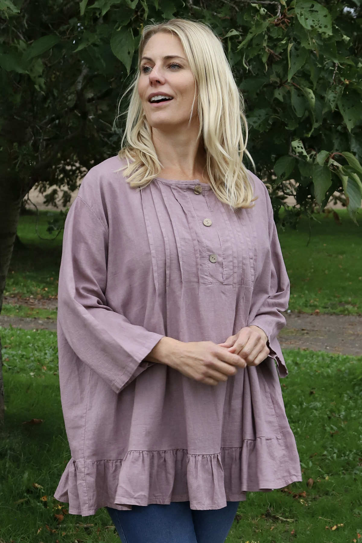Dawsmere Button Linen Top Mauve