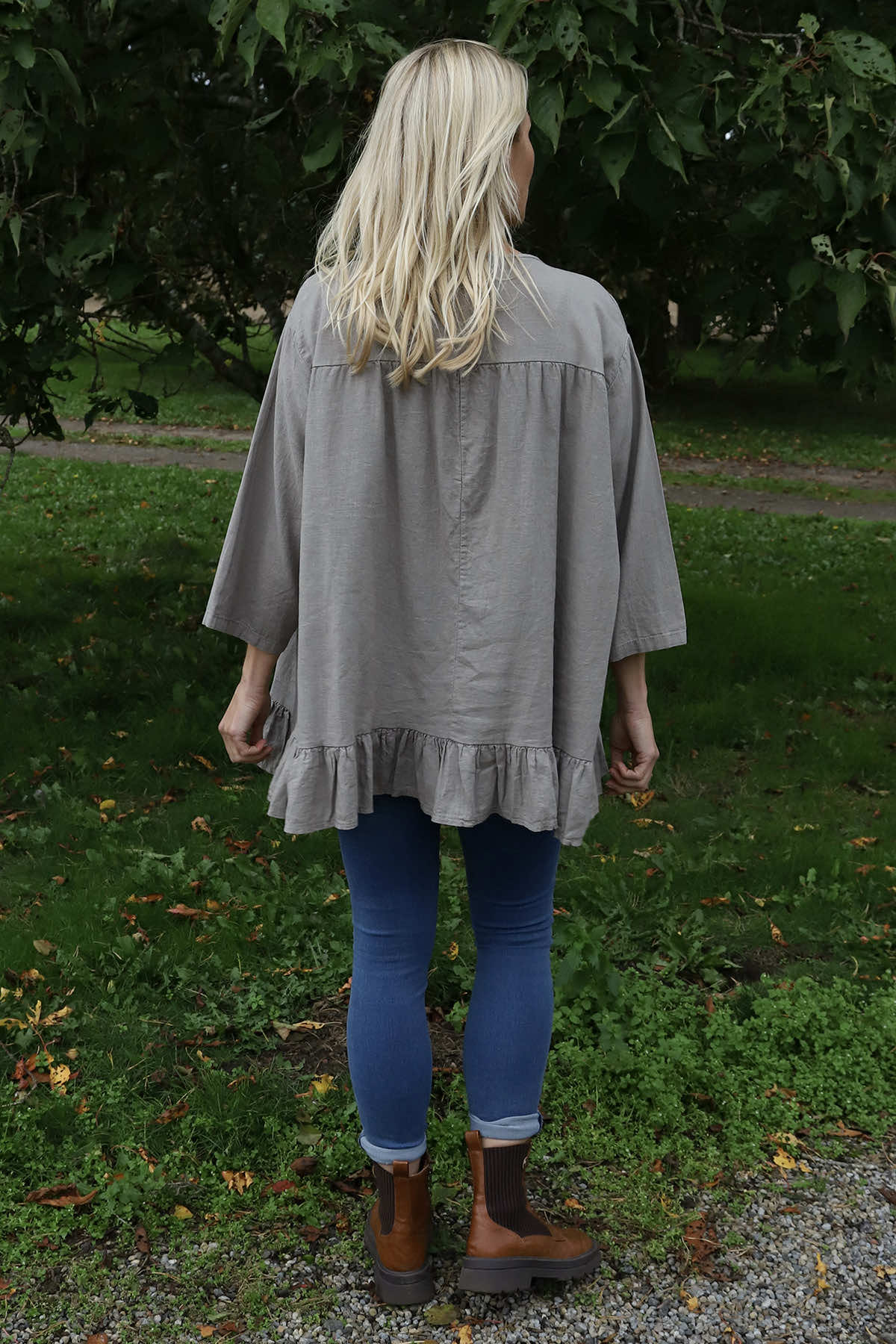 Dawsmere Button Linen Top Mocha