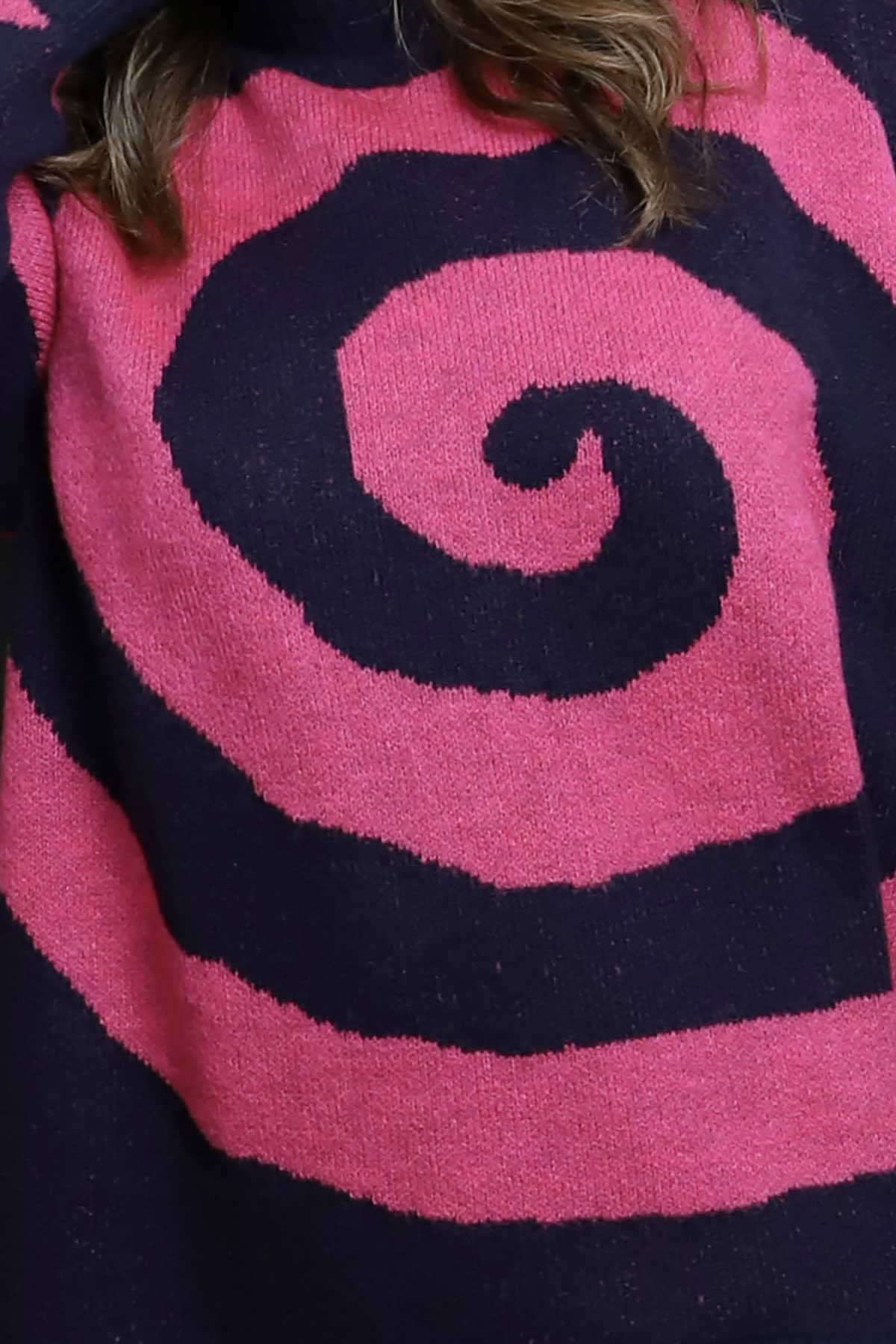 Blakeley Spiral Knit Jumper Fuchsia