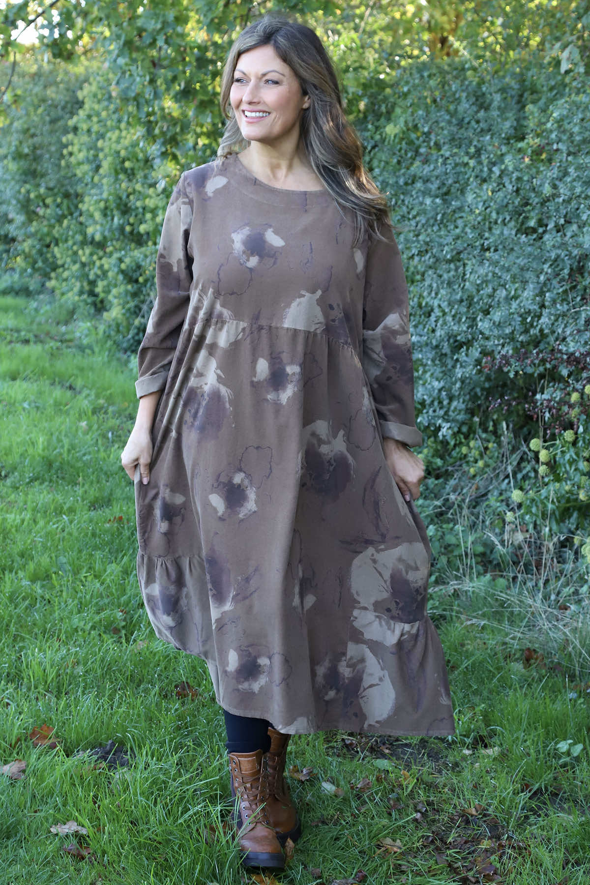 Sheena Print Needlecord Dress Nutmeg