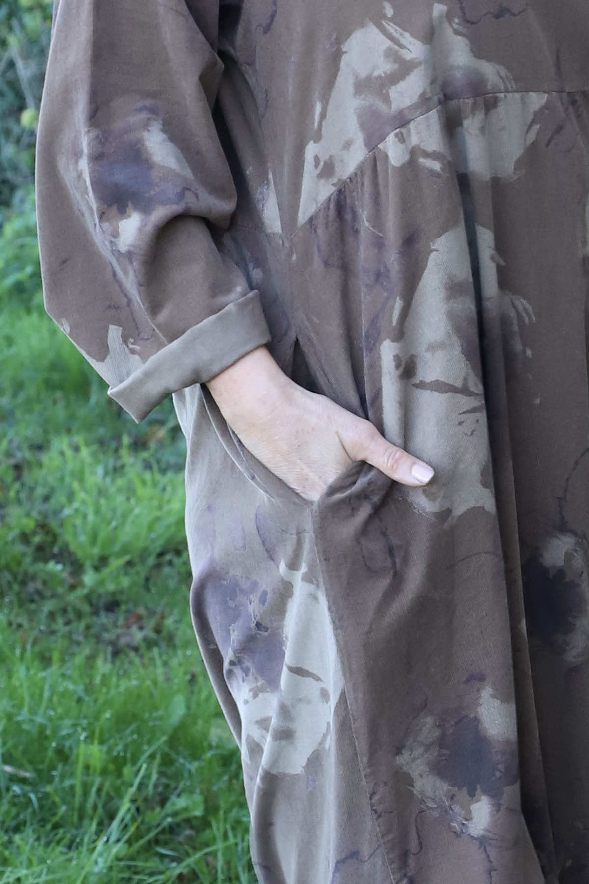 Sheena Print Needlecord Dress Nutmeg