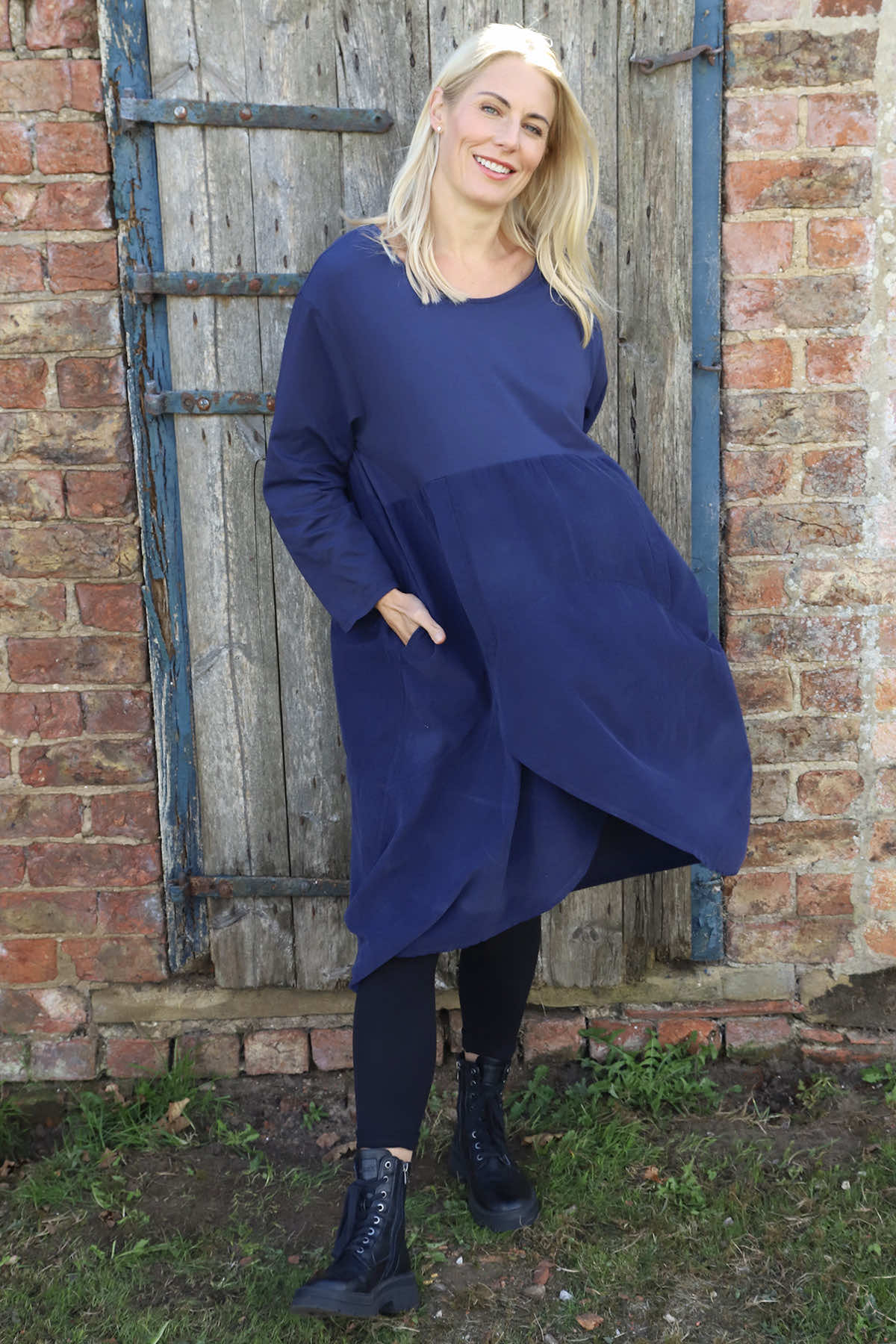 Arden Needlecord Dress Navy