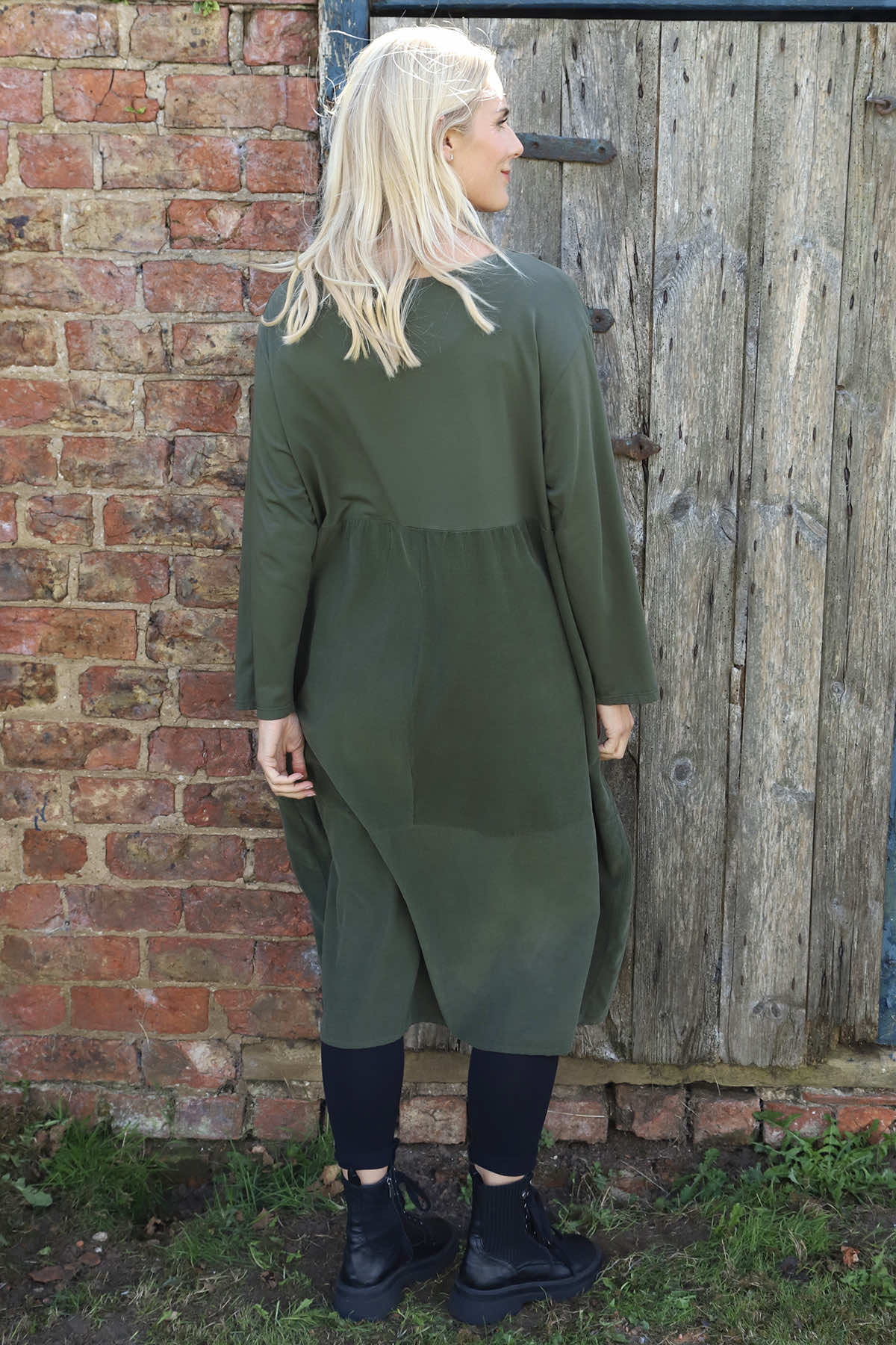 Arden Needlecord Dress Khaki