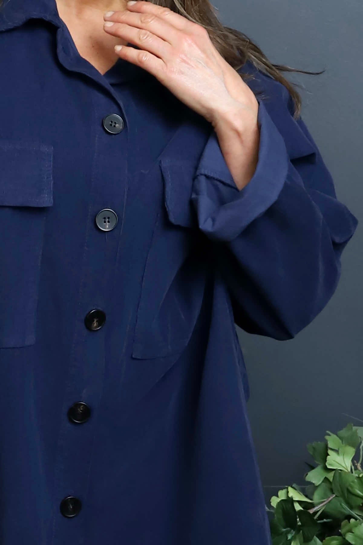 Justina Needlecord Shirt Navy