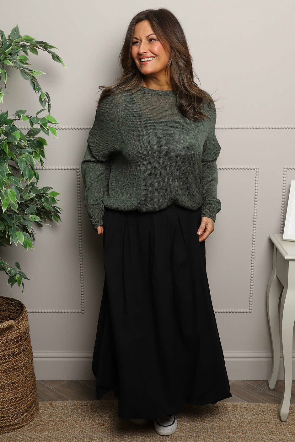 Wilfreda Puffball Cotton Skirt Black