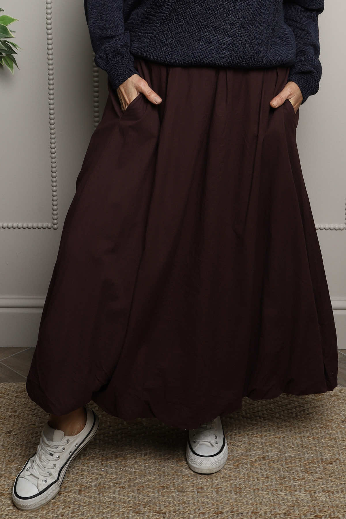 Wilfreda Puffball Cotton Skirt Burgundy