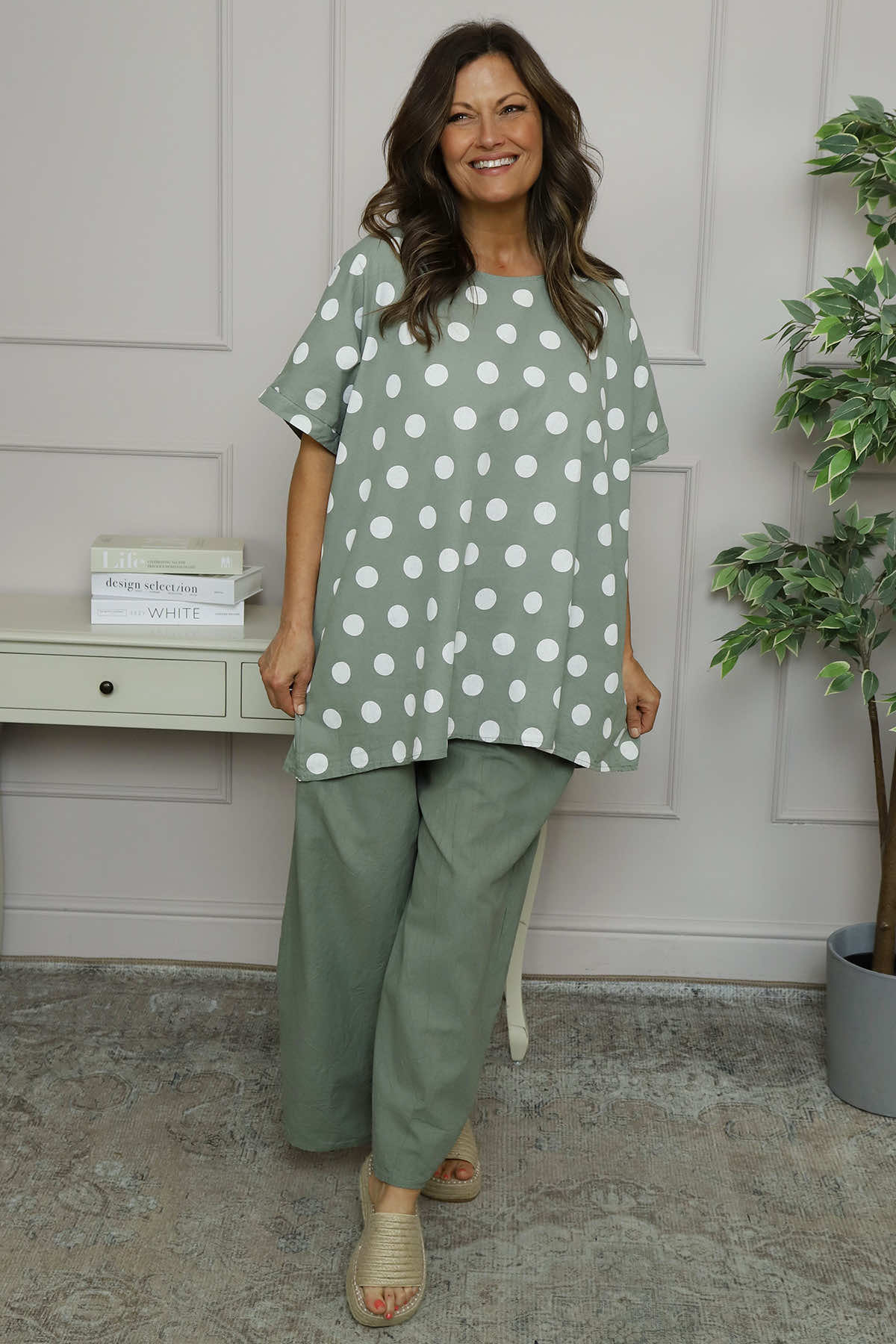 Lisette Spot Linen Top Khaki