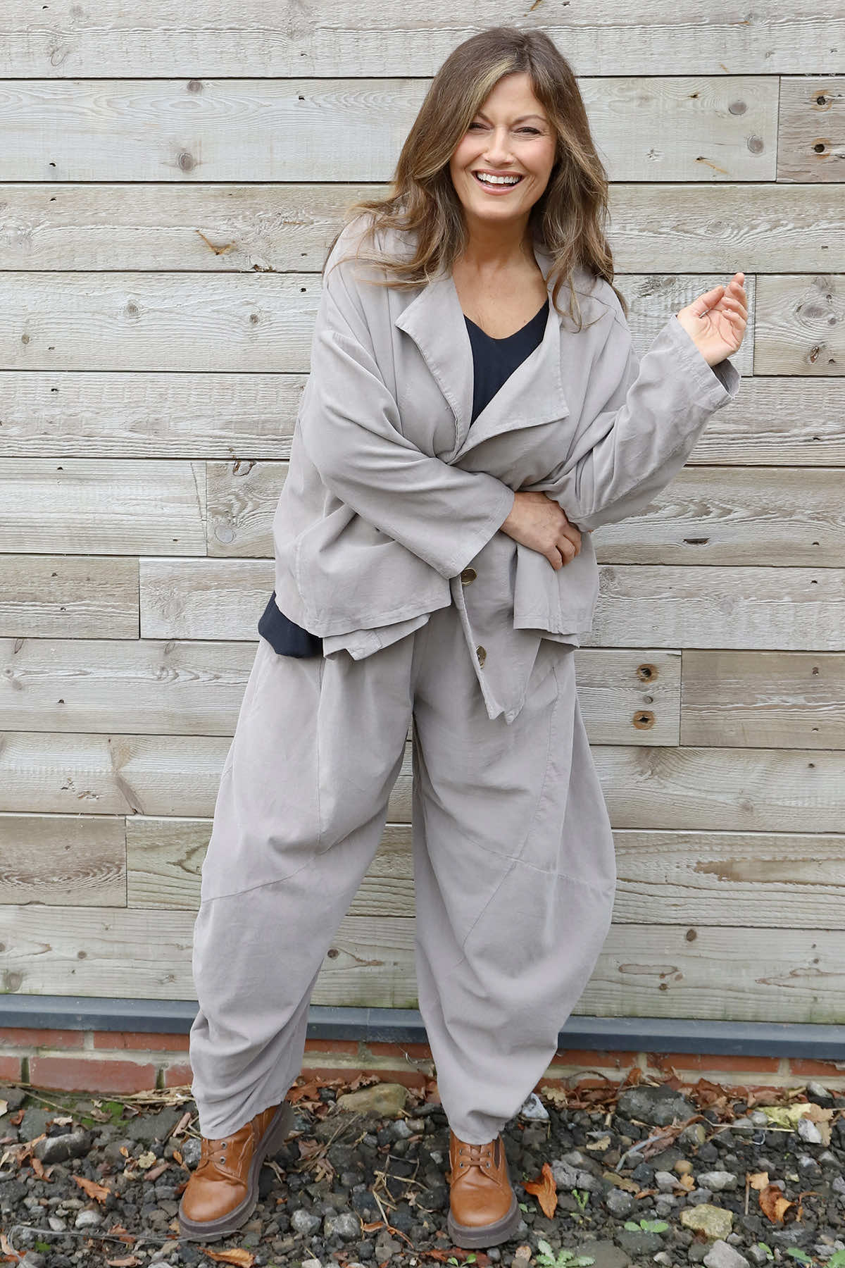 Journee Needlecord Trousers Mocha