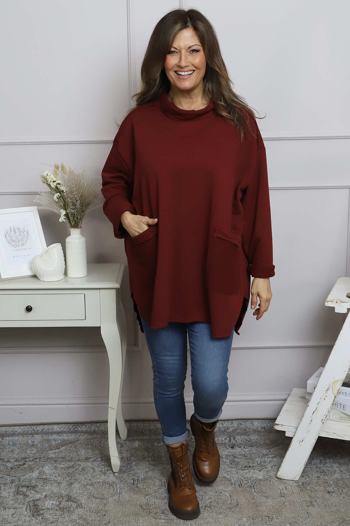 Katherine Cowl Pocket Top Wine
