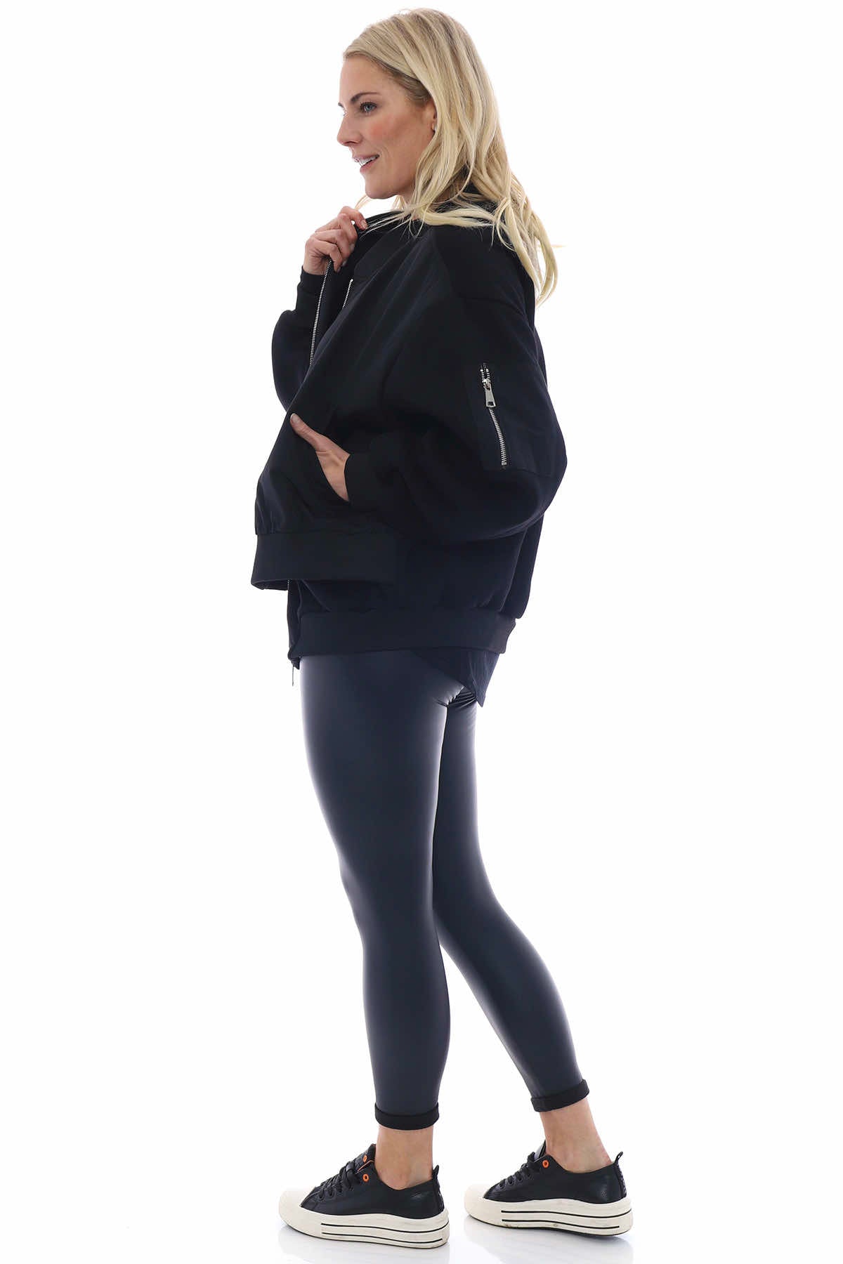 Chica Knitted Cardigan Black