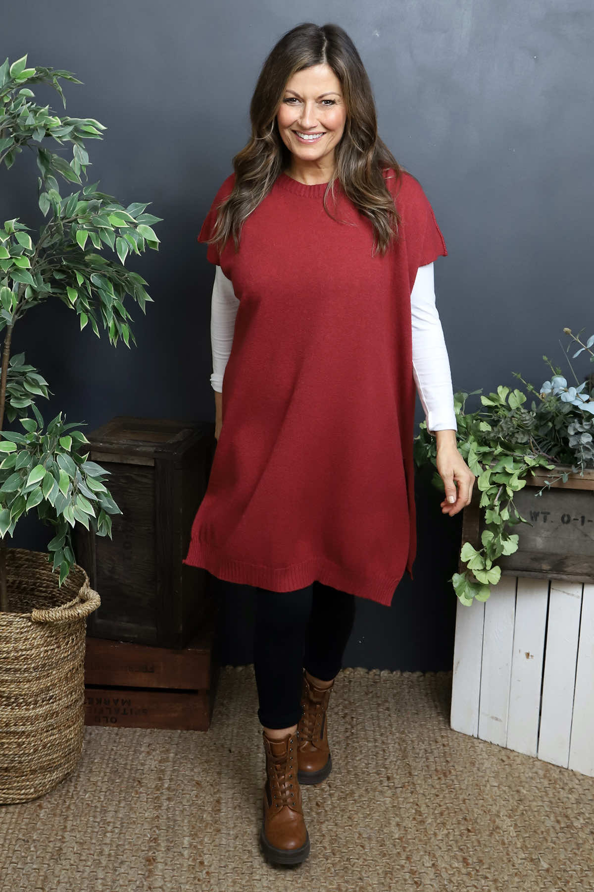 Jocelyn Long Knit Jumper Vest Wine
