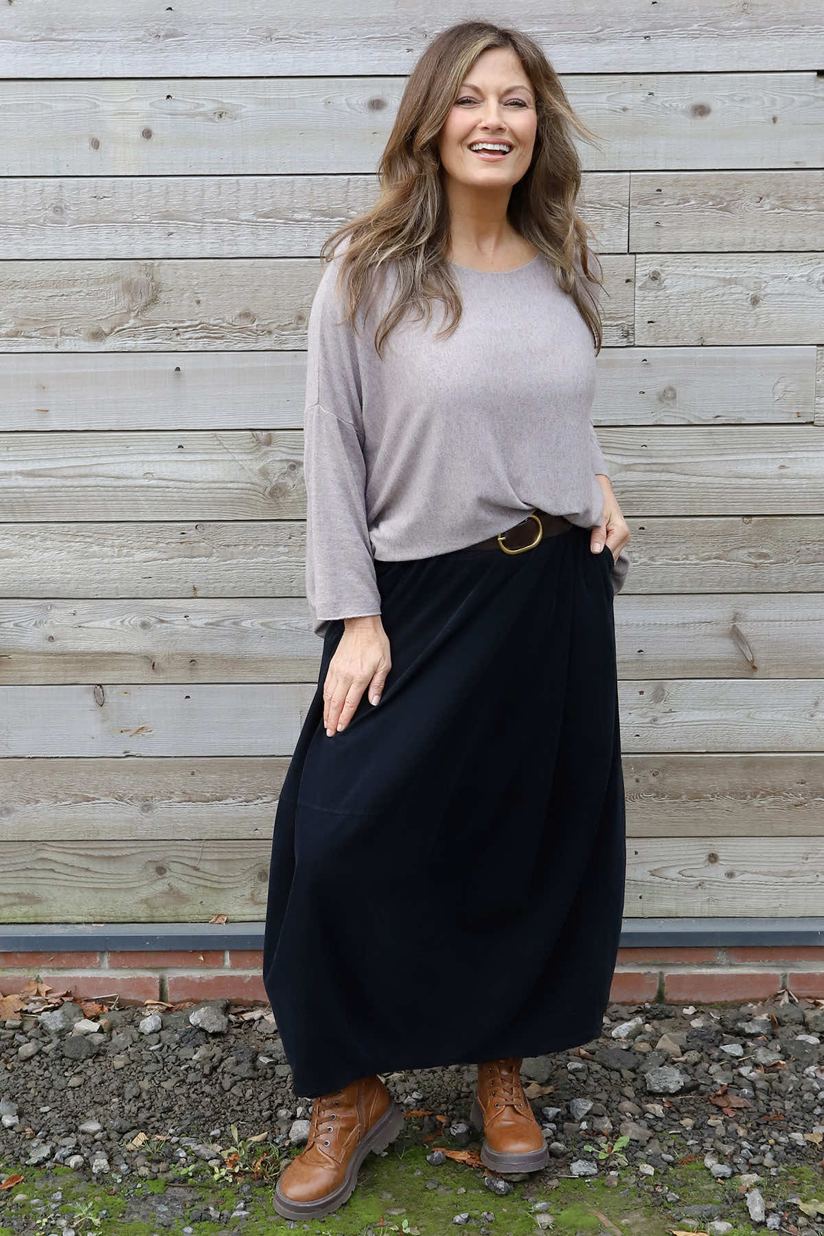 Branwen Belted Needlecord Skirt Black