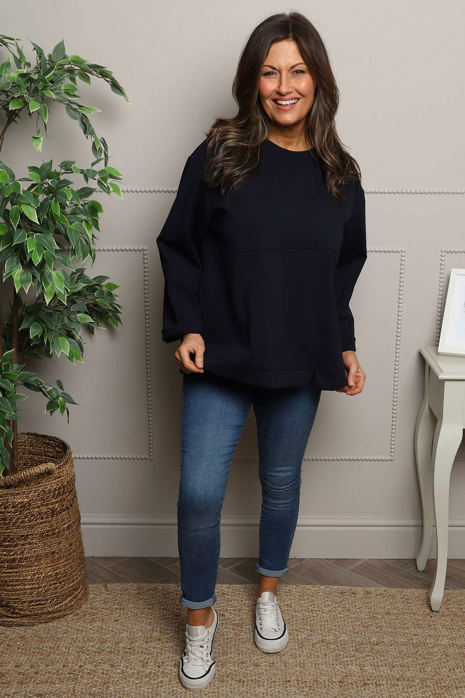 Maleah Seam Detail Top Navy