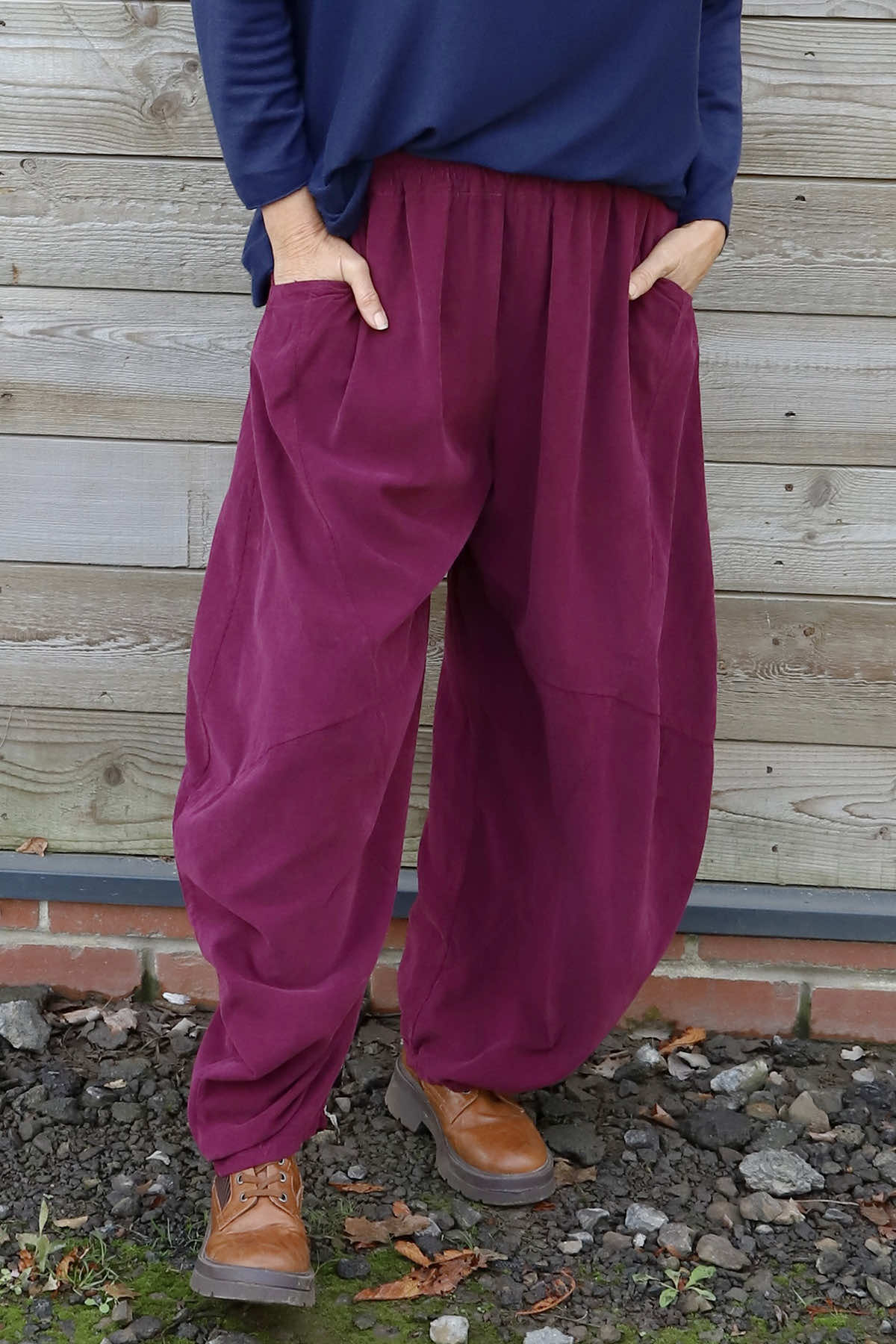 Journee Needlecord Trousers Burgundy