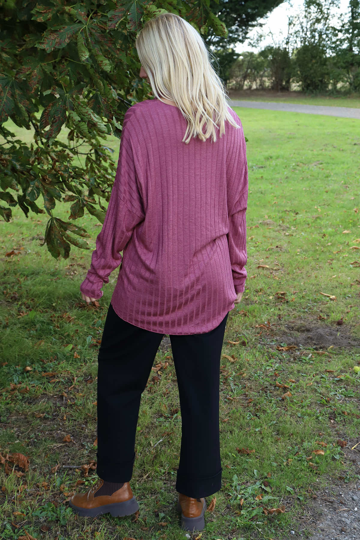 Santana Knitted Scarf Top Grape