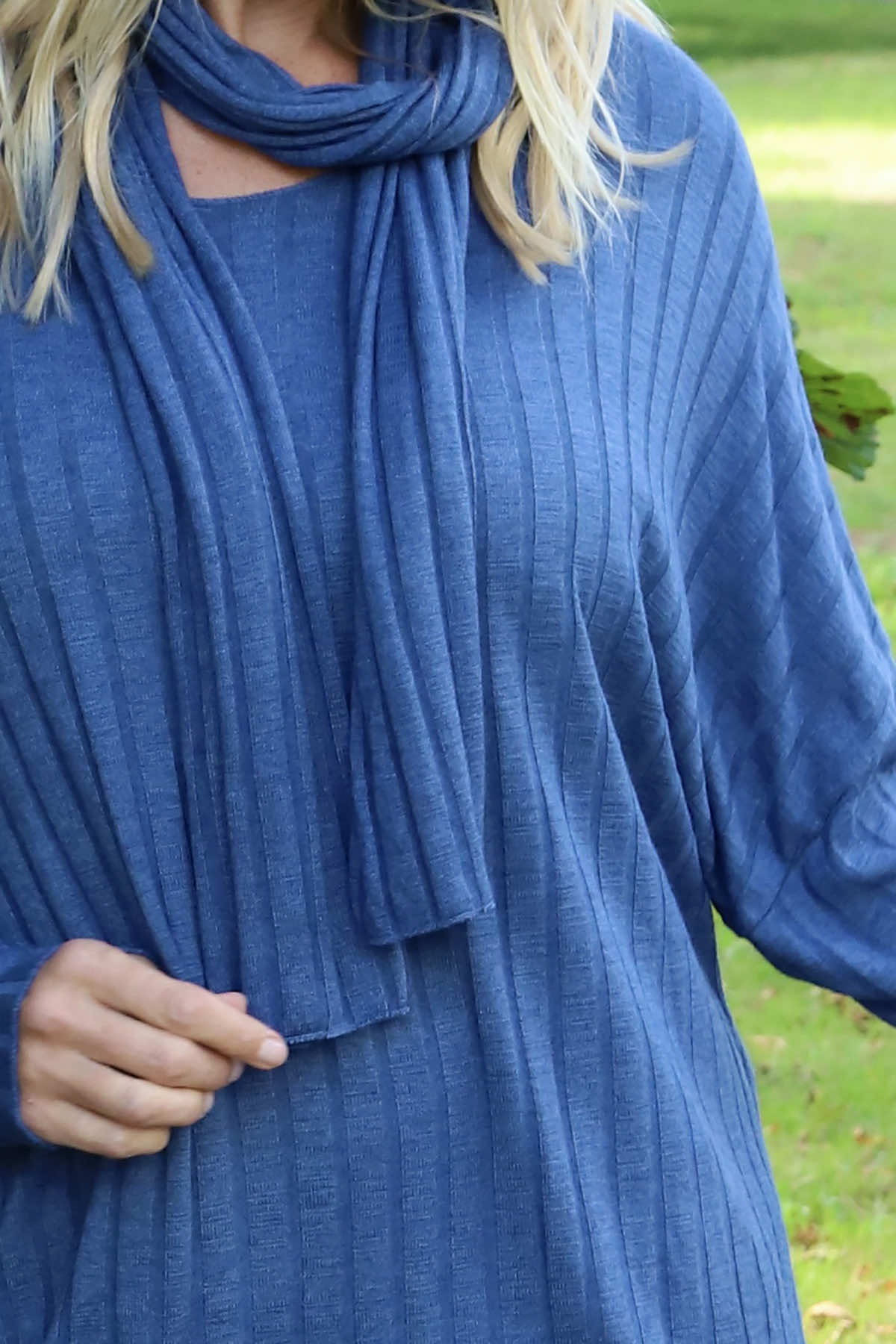 Santana Knitted Scarf Top Blue