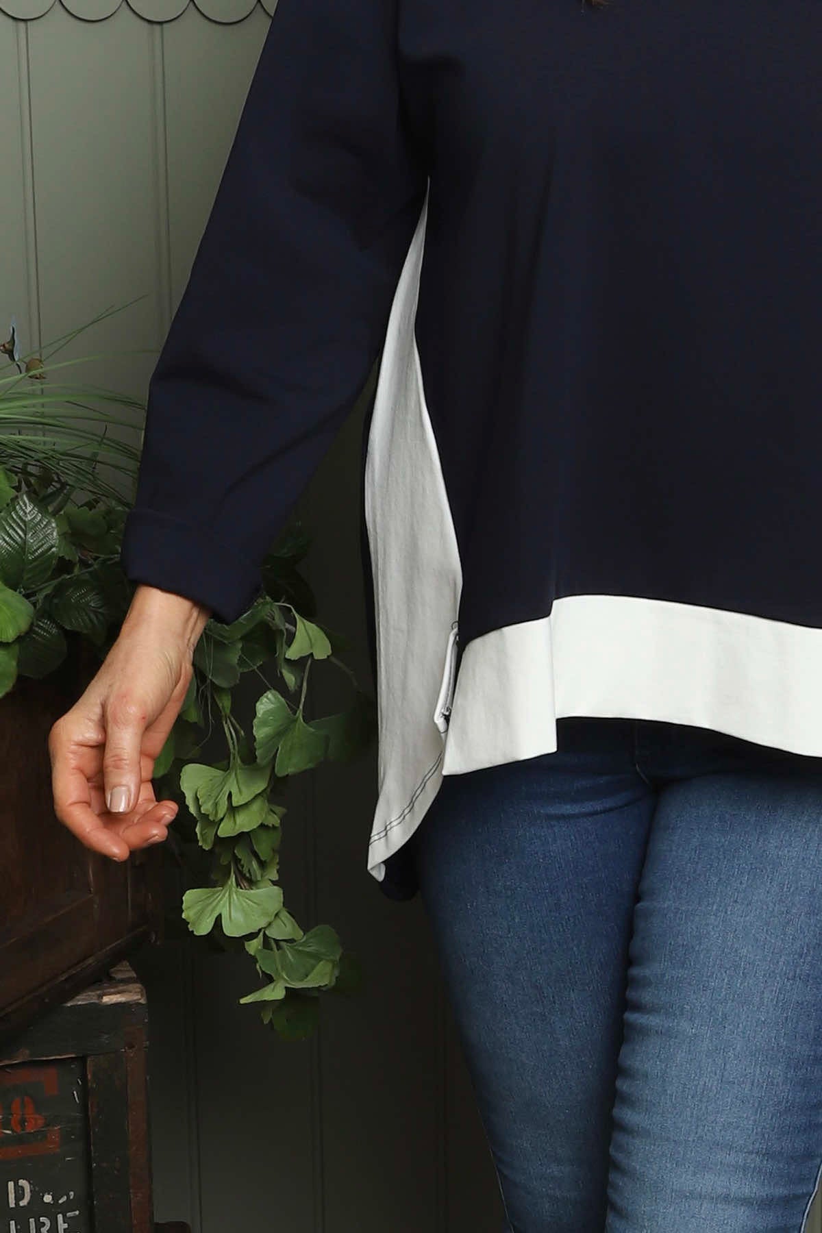 Sukina Contrast Top Navy