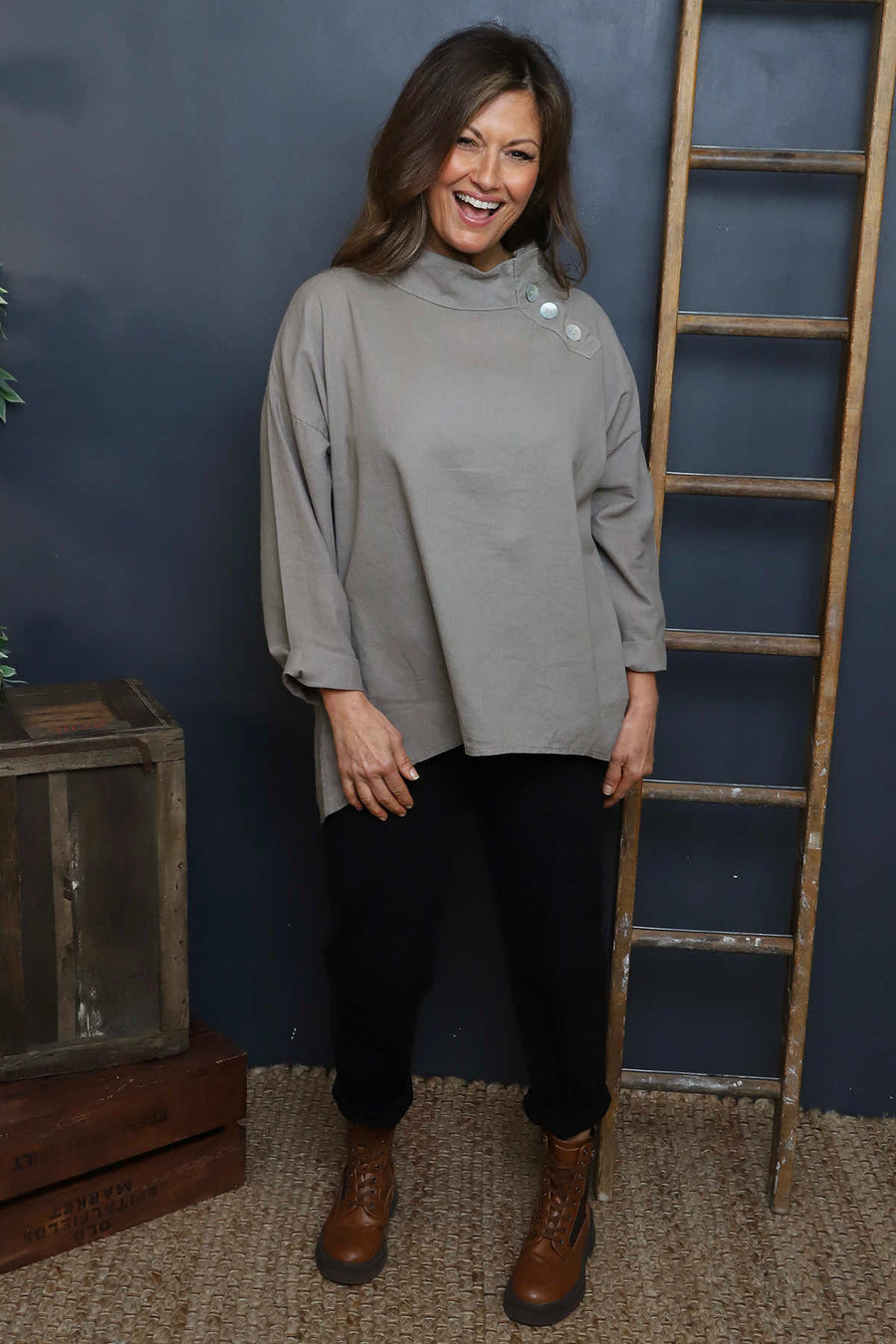 Bradley Linen Top Mocha