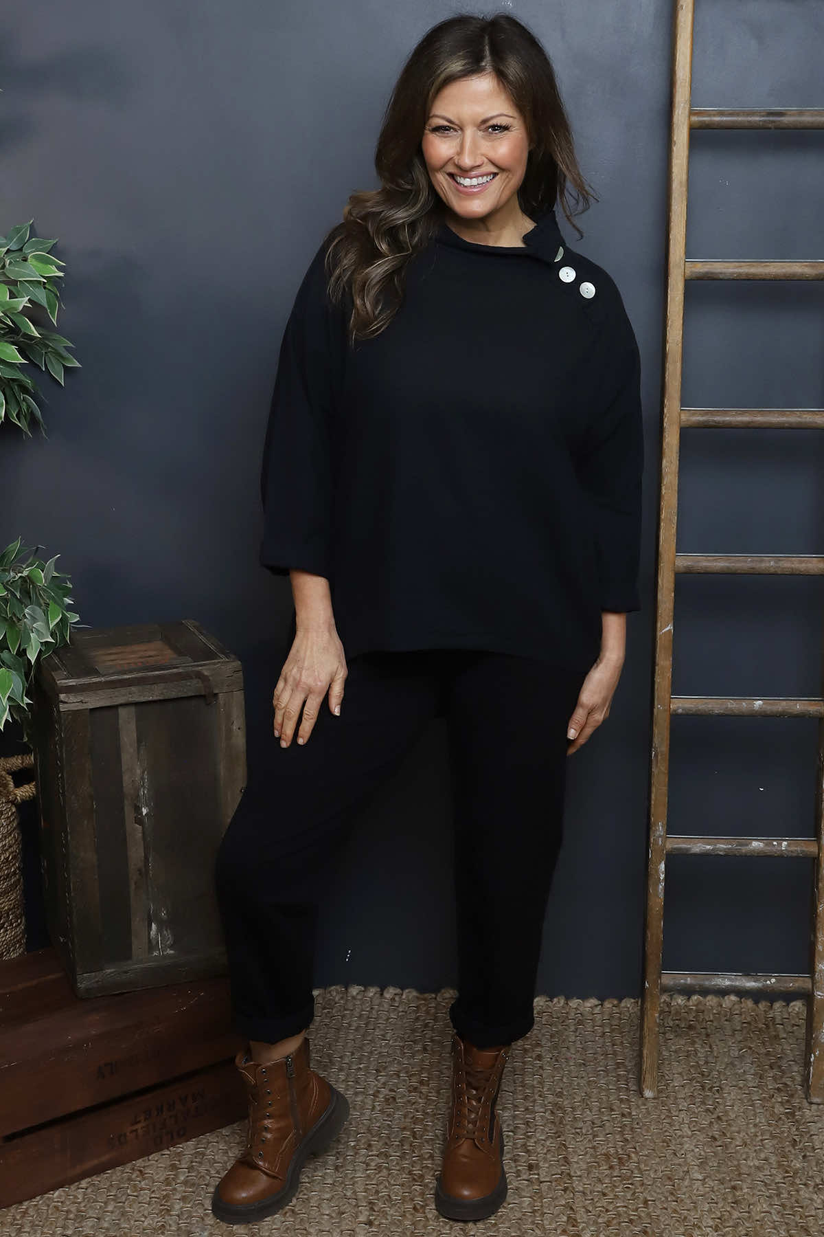 Bradley Linen Top Black