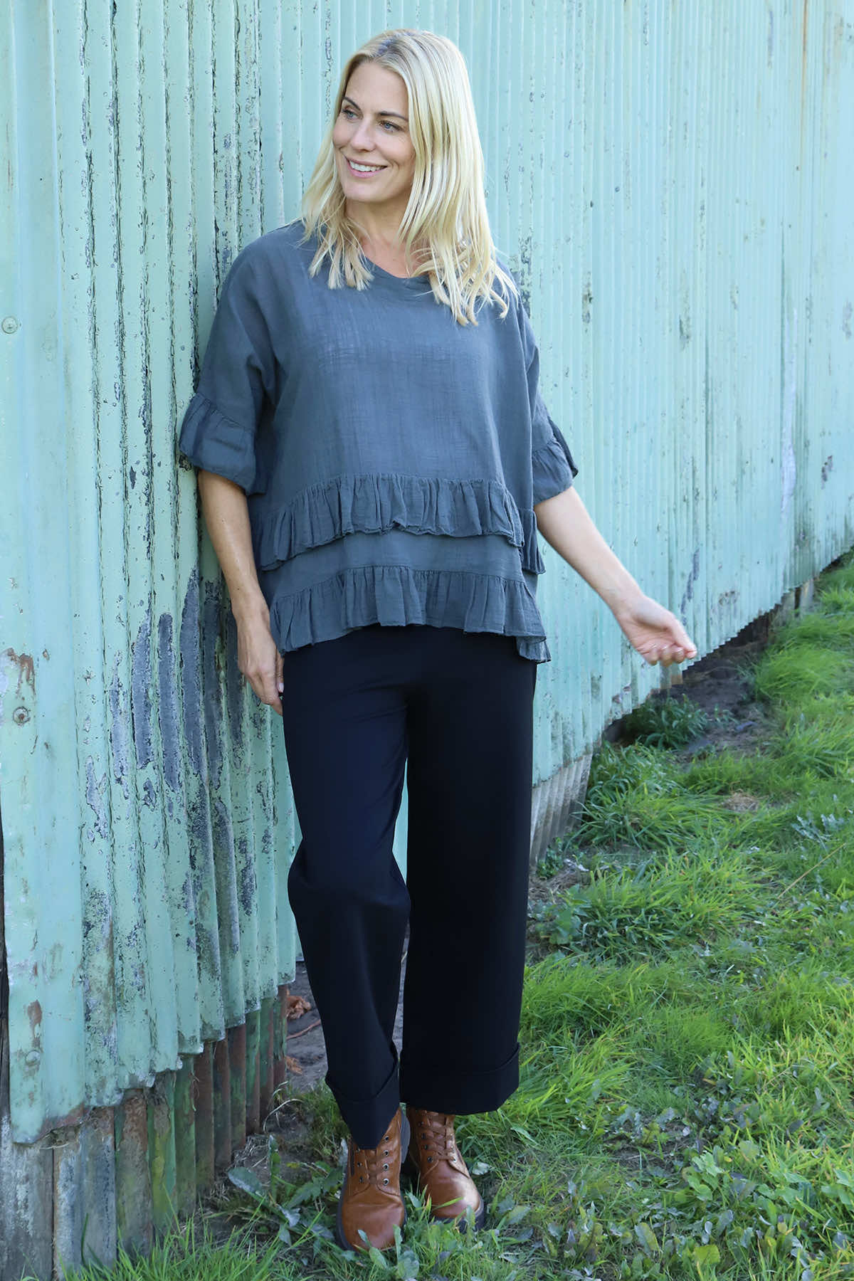 Allena Frill Top Charcoal