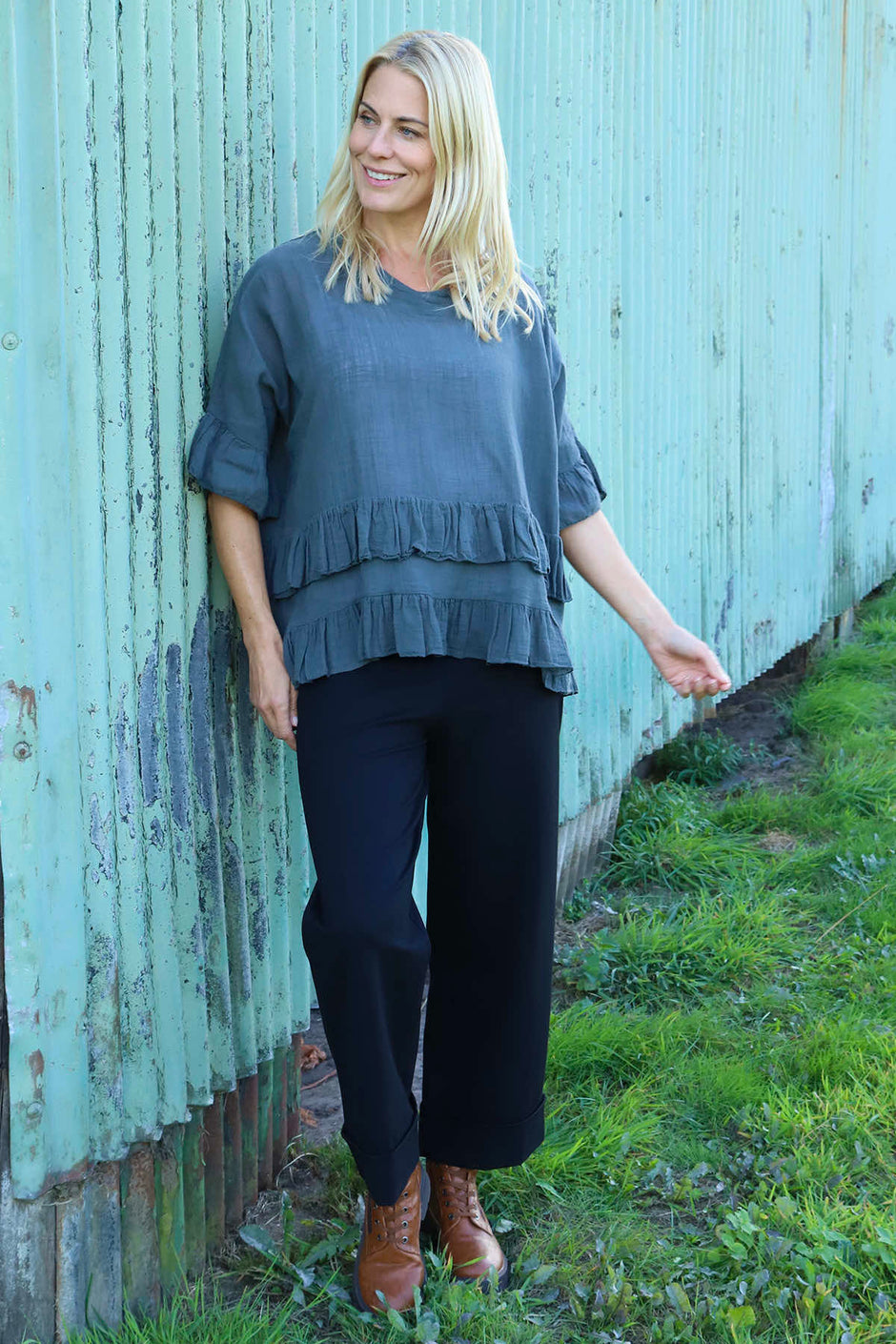 Allena Frill Top Charcoal