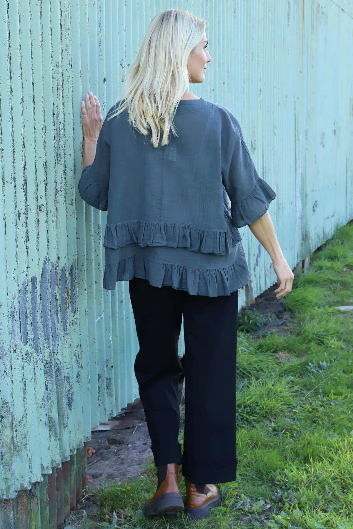 Allena Frill Top Charcoal