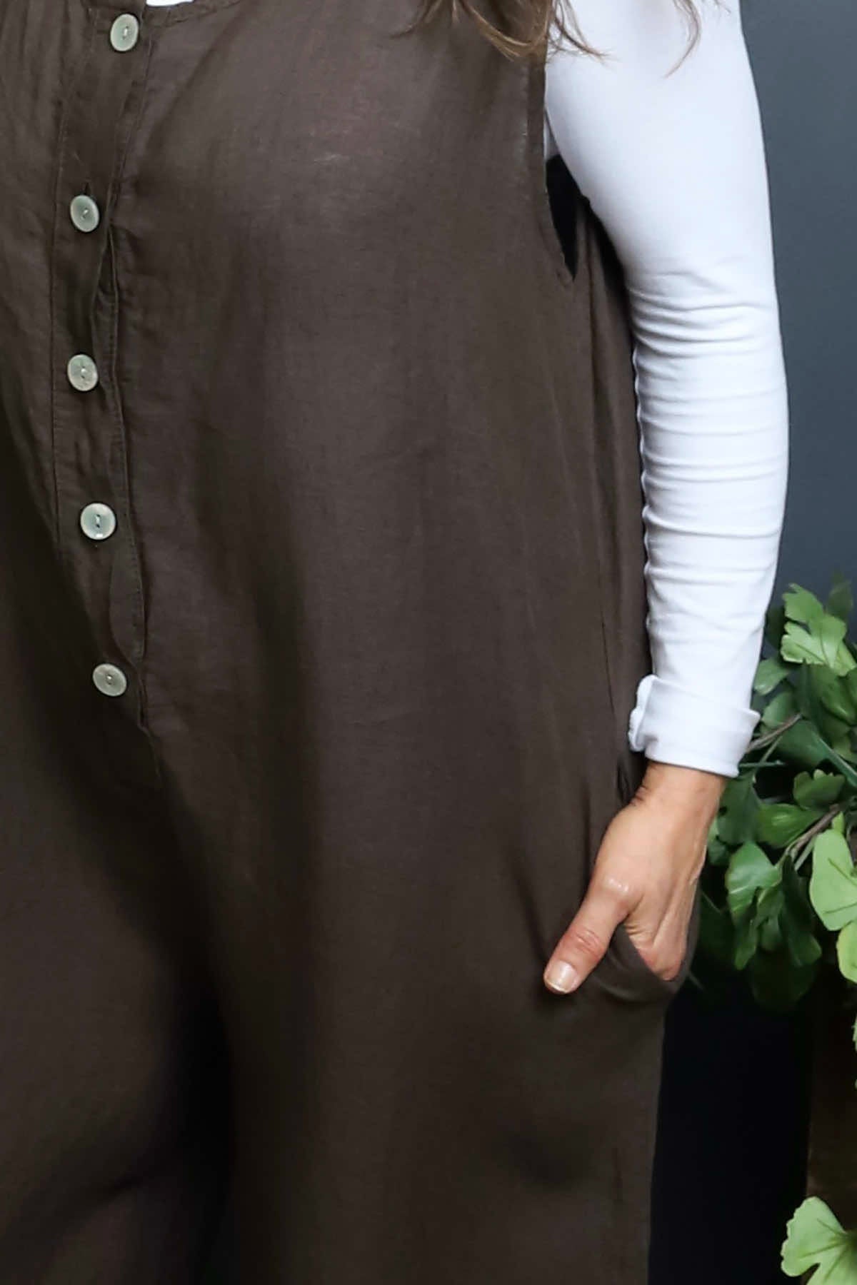 Margot Sleeveless Linen Jumpsuit Cocoa