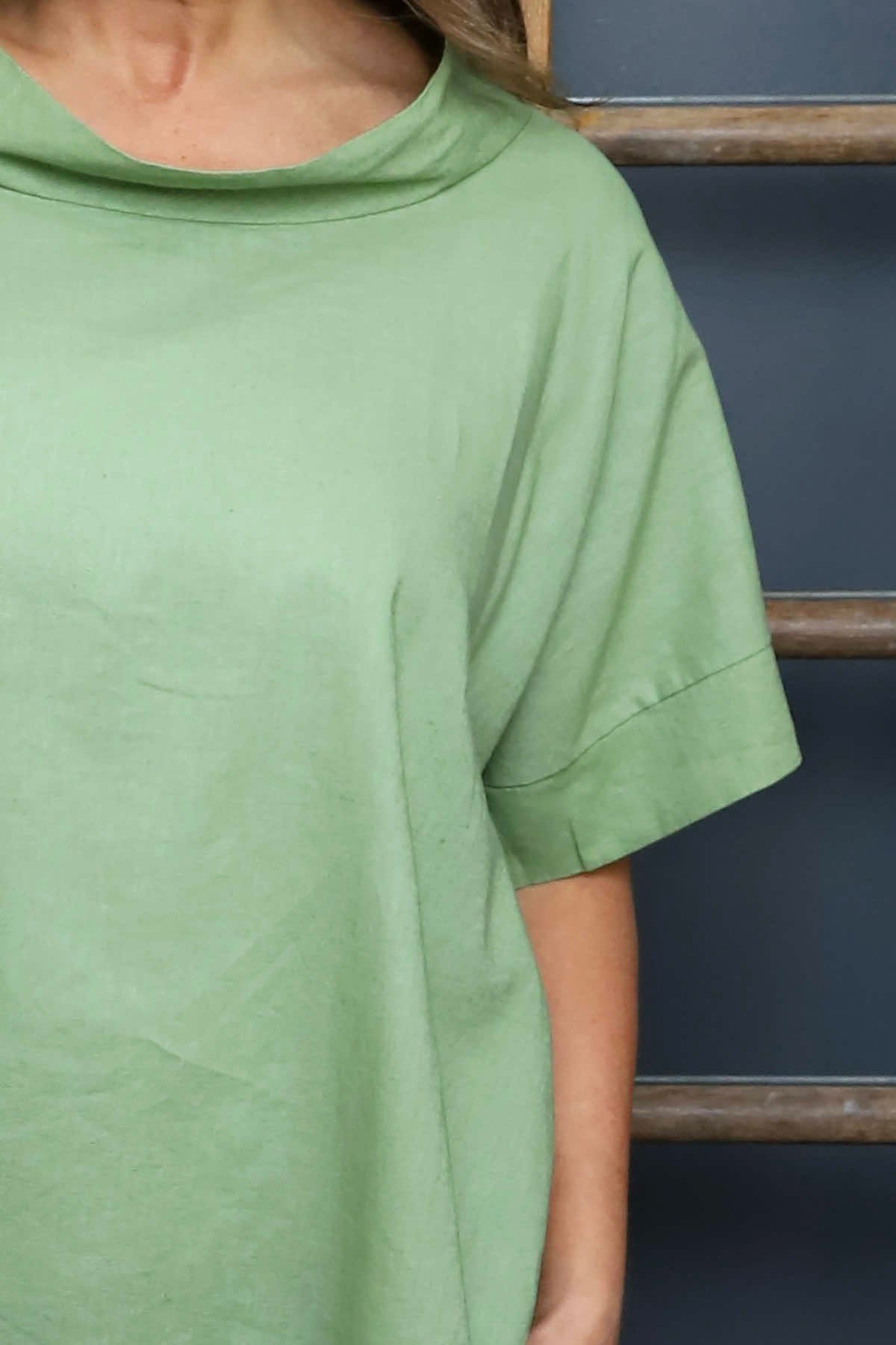 Baines Linen Top Green
