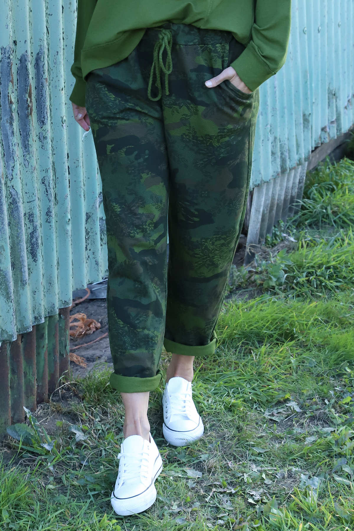Jemima Print Cotton Joggers Olive
