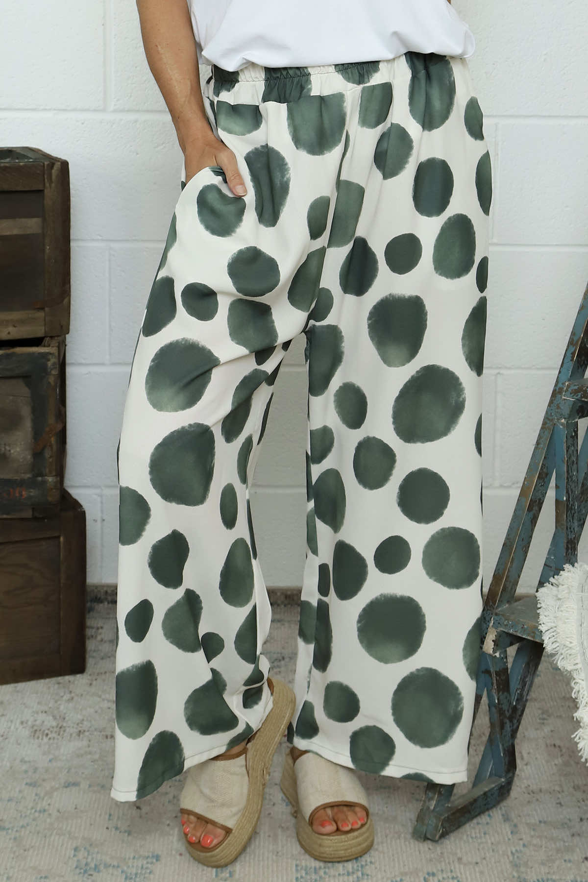 Hetty Wide Leg Print Trousers Khaki