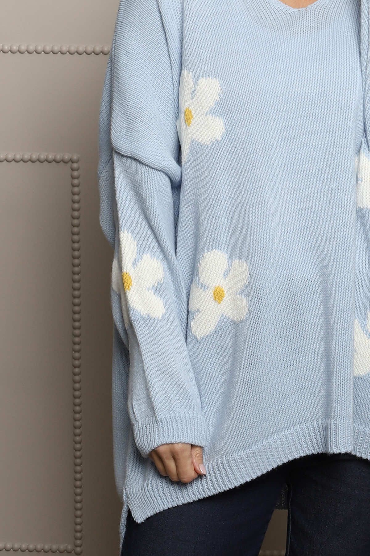 Valerie Botanical Knitted Jumper Light Blue