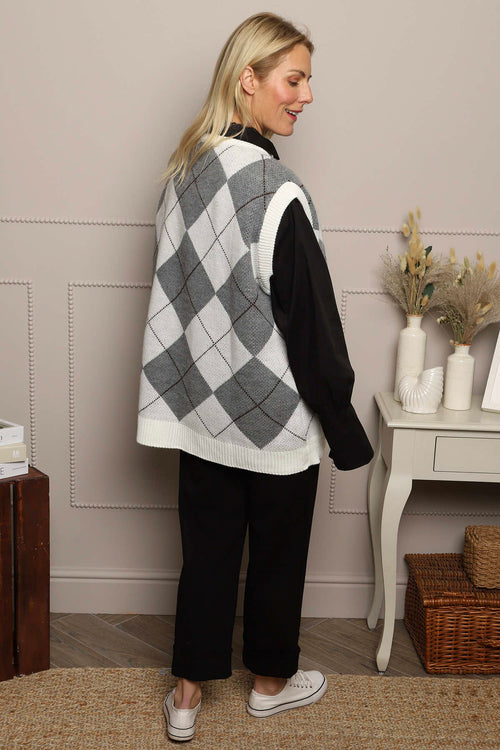 Theresa Argyle Knitted Vest Grey - Image 4