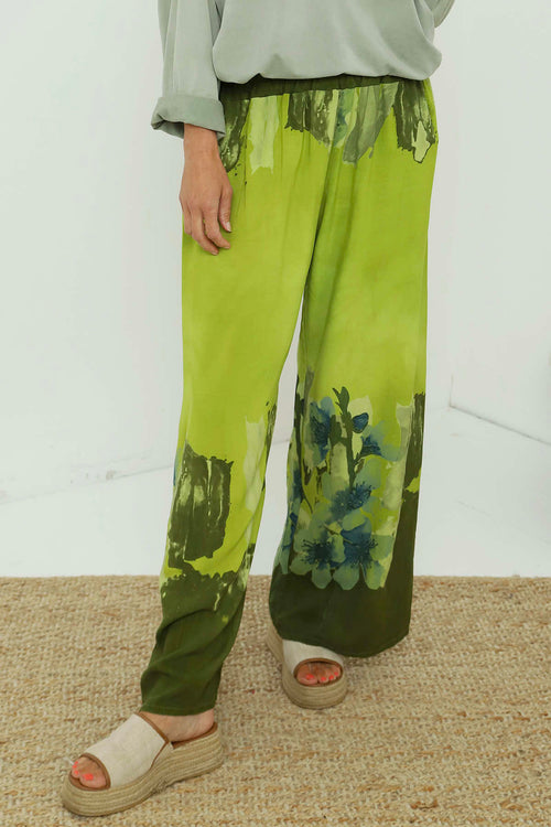 Aksana Wide Leg Trousers Olive - Image 3