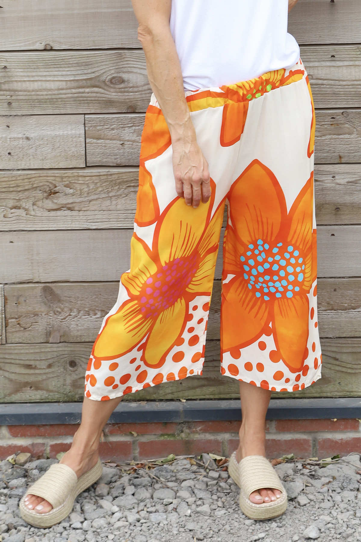 Gina Cropped Floral Trousers Orange