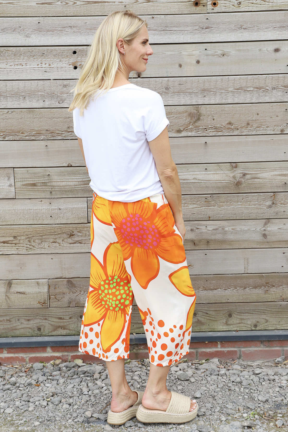 Gina Cropped Floral Trousers Orange