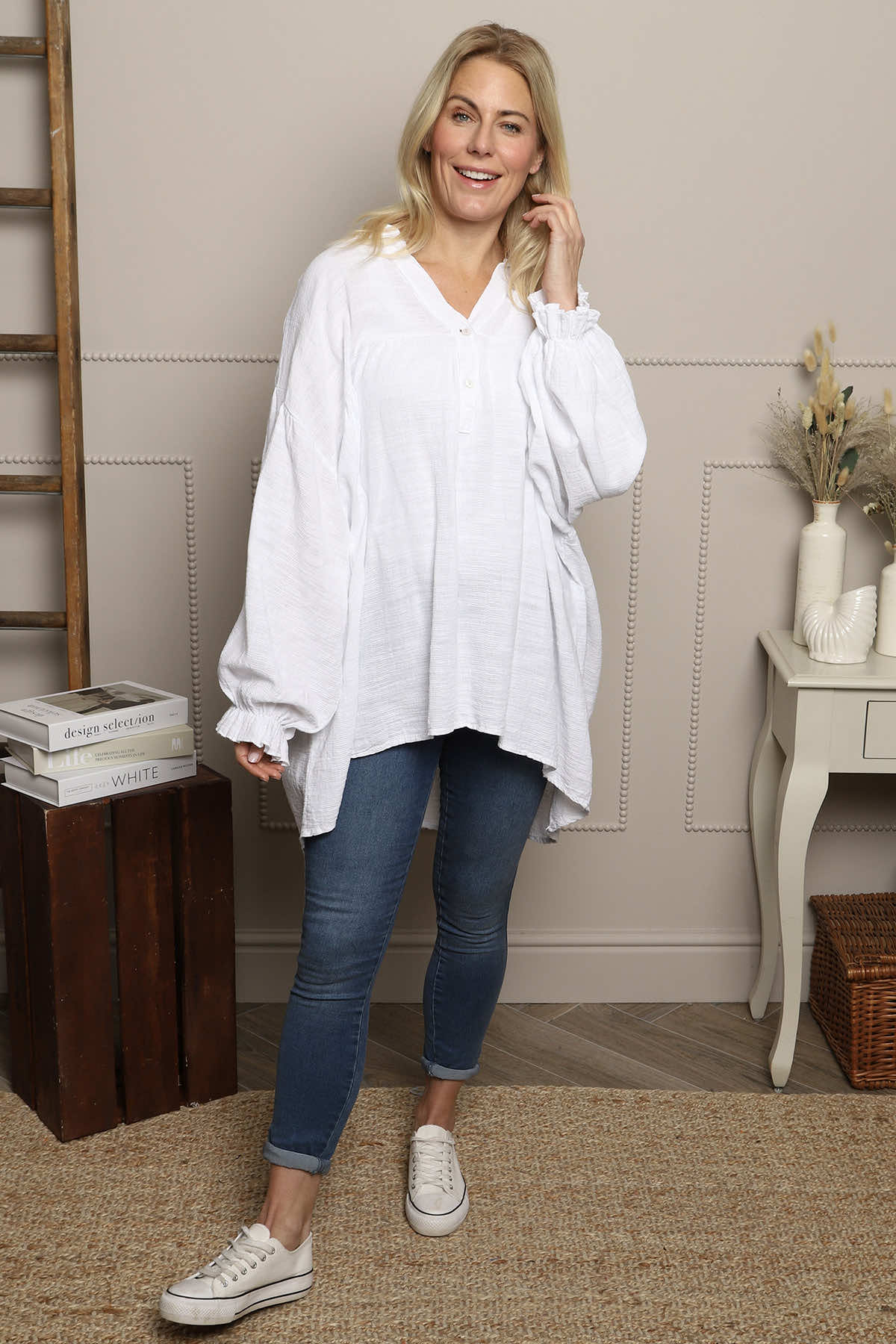 Ashlyn V-Neck Cotton Top White