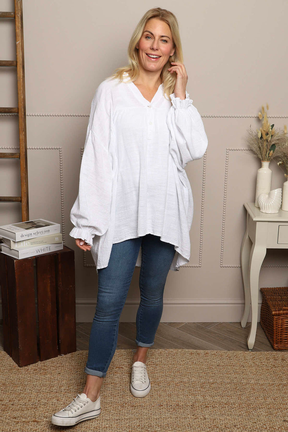Ashlyn V-Neck Cotton Top White